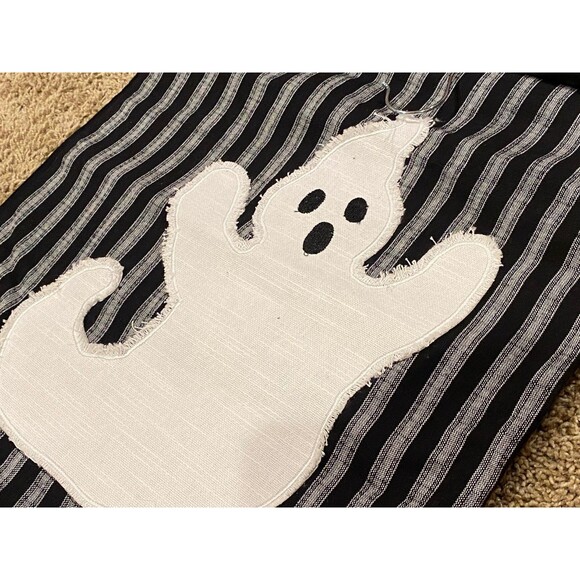 Coterie Halloween 16 x 80 in Table Runner Black Striped Ghost Embroidered Cotton - Picture 4 of 5